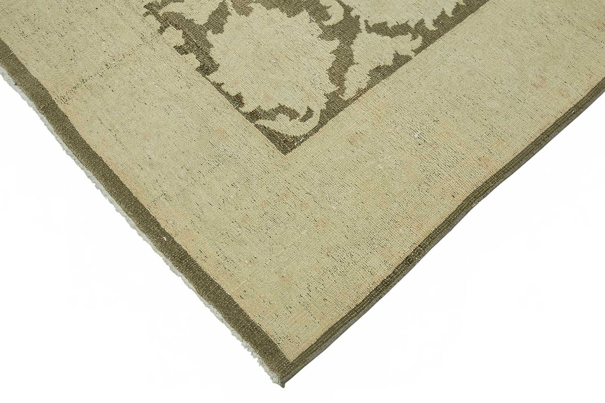 Vamave Antrasit Gri Bej Madalyonlu Uşak El Dokuma Halı 182x188 cm – detay görünümü