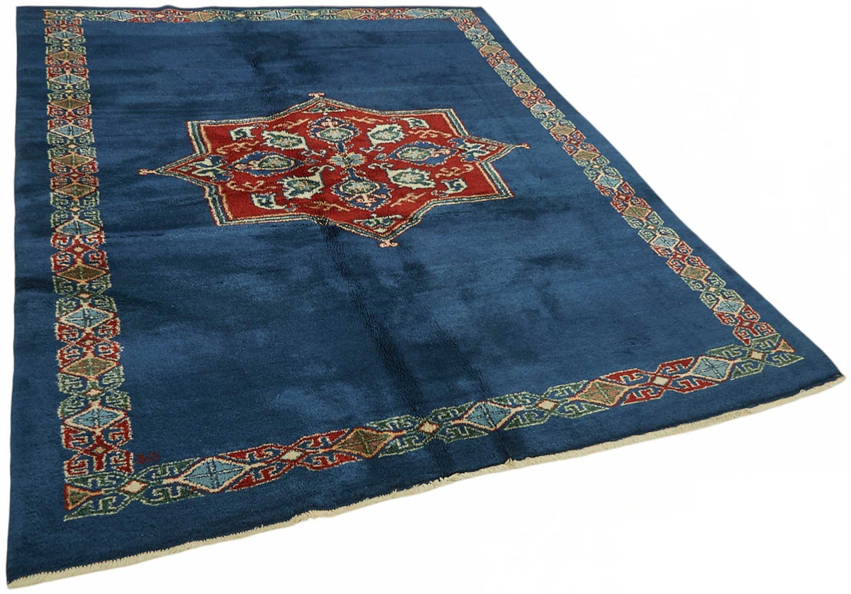 Vamave Lacivert Kırmızı Madalyon Göbek Uşak El Dokuma Halı 188x236 cm – genel görünüm