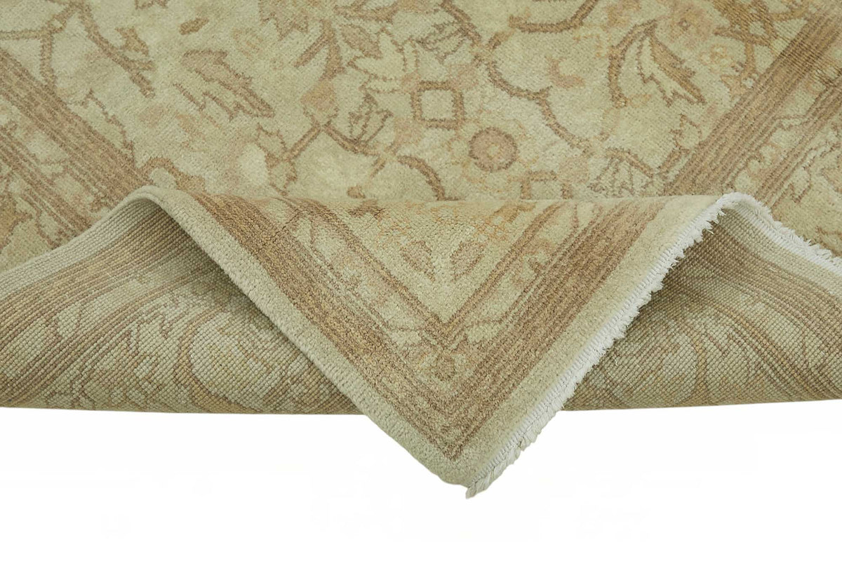 Vamave Bej Rengi Madalyon Desenli El Dokuma Uşak Halı 183x272 cm – kenar detayı