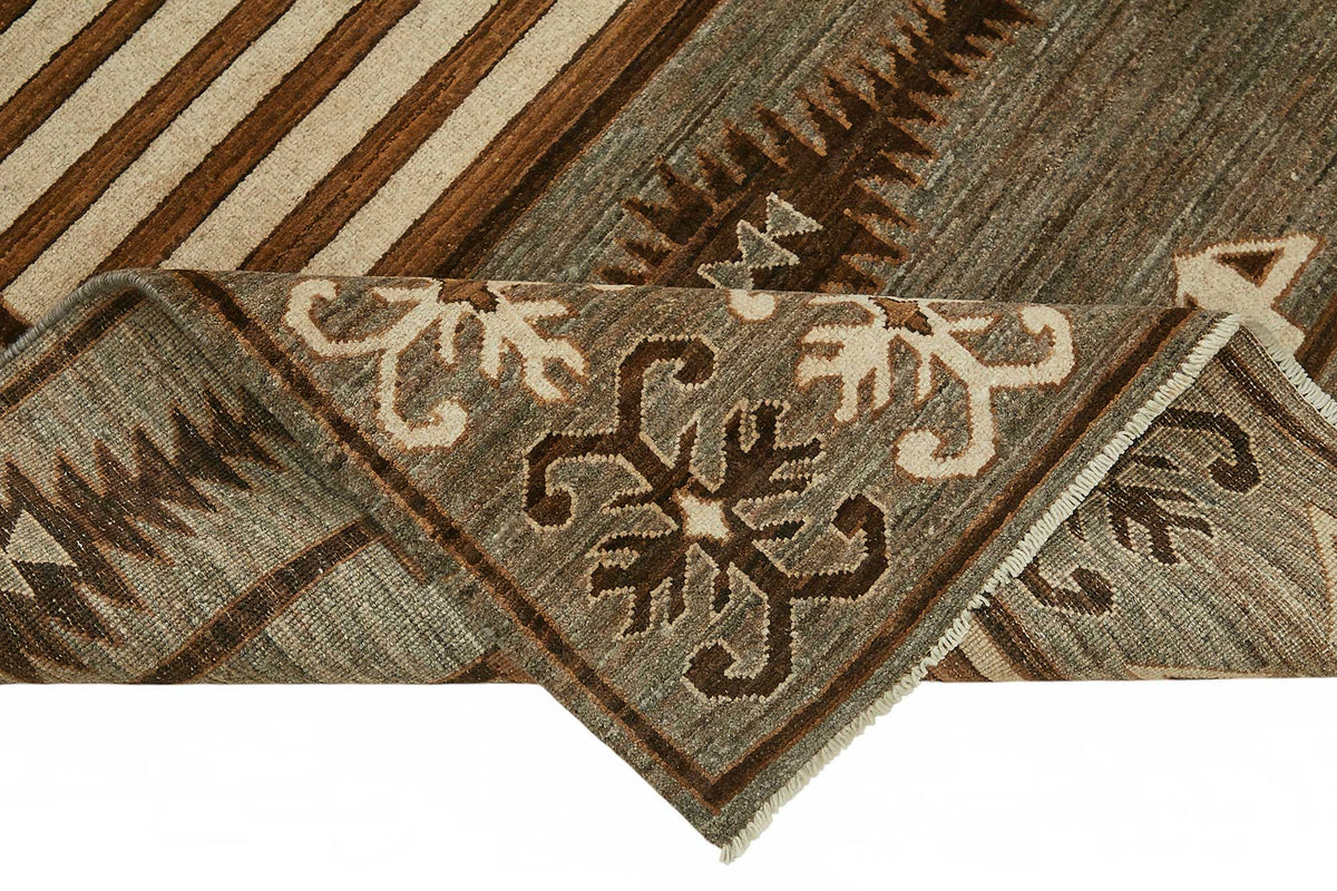 Vamave Gri Kahverengi Geometrik Desenli Yün Uşak Halısı 204x298 cm – kenar detayı