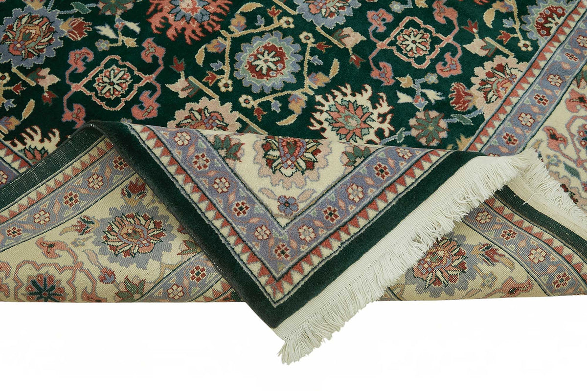 Vamave Uşak Koyu Yeşil Geometrik Desenli El Dokuma Halı 240x298 cm – kenar detayı