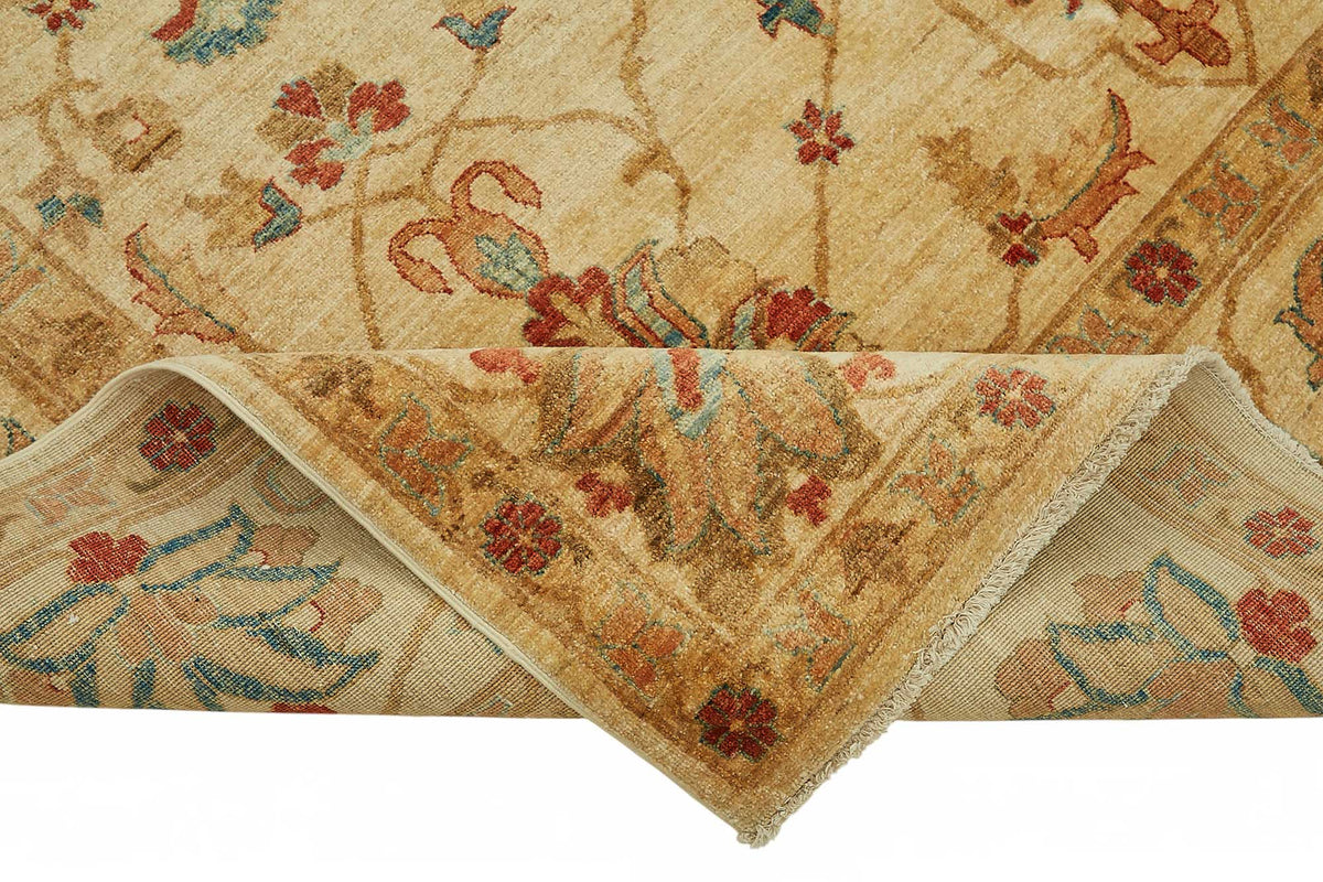Vamave Düz Kahverengi Halı Uşak El Dokuması Çiçekli 246x310 cm – kenar detayı