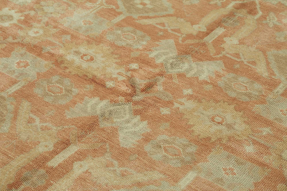 Vamave Turuncu Bej Geometrik Desenli Uşak El Dokuma Halı 251x305 cm – mekânda kullanım