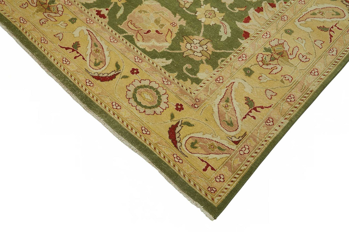 Vamave Yeşil Sarı Çiçekli Uşak El Dokuma Halı 250x250 cm – detay görünümü