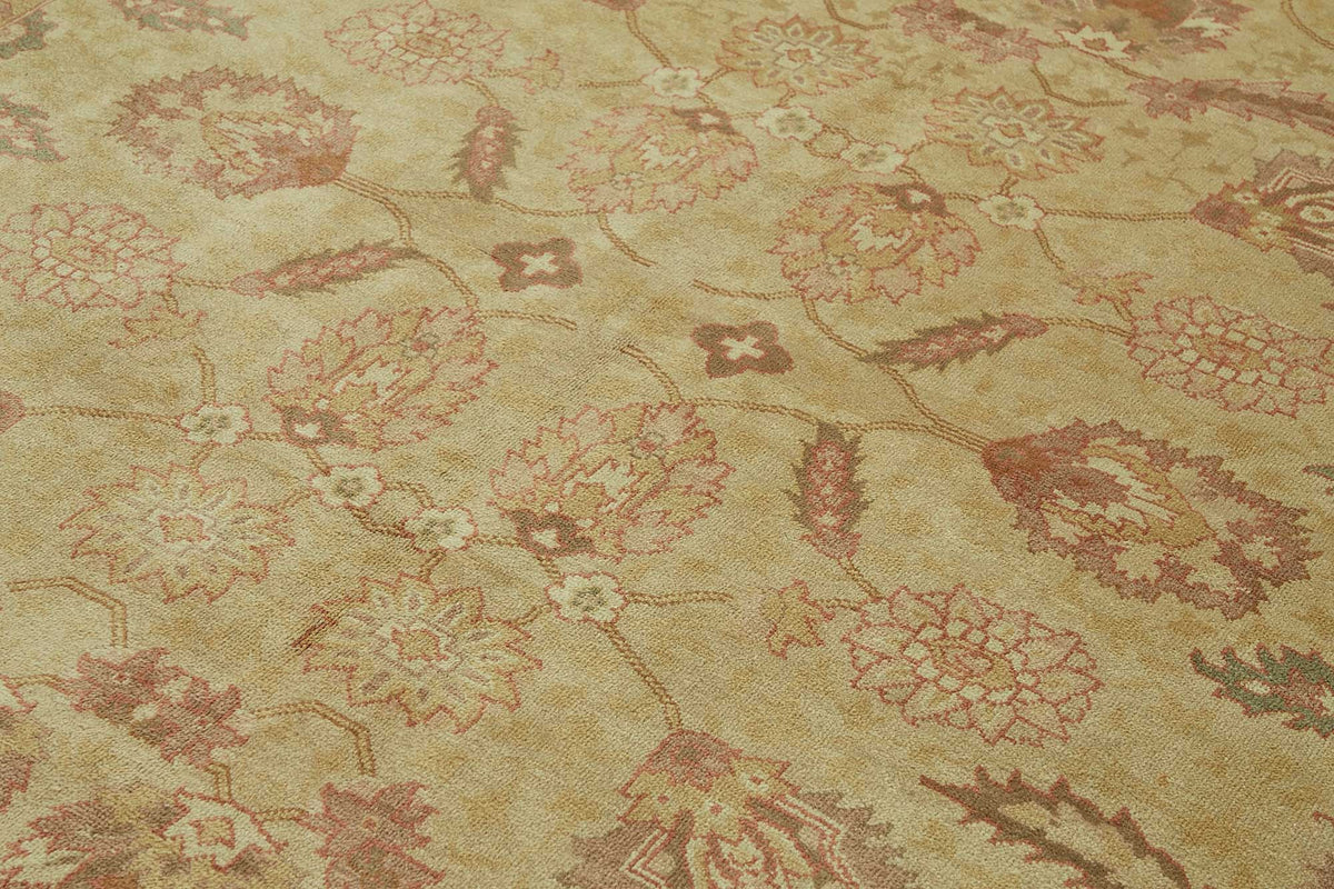 Vamave Düz Bej Halı Uşak El Dokuma Klasik Çiçekli 247x304 cm 49161 – mekânda kullanım