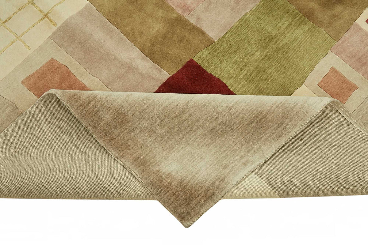 Vamave Çok Renkli Halı: Modern Geometrik Desenli Uşak Dokuma 268x356 cm – kenar detayı
