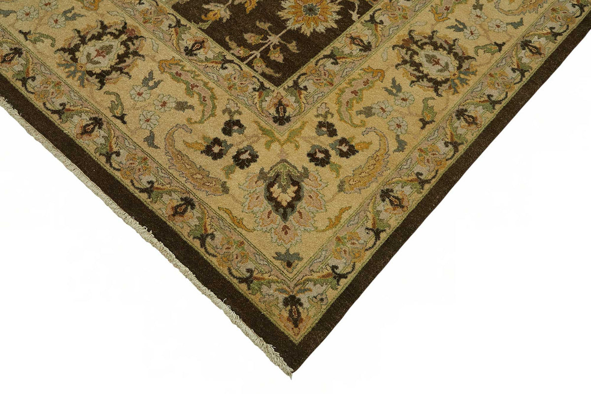 Vamave Çiçek Desenli Kahverengi Vintage Uşak Halısı 278x374 cm – detay görünümü