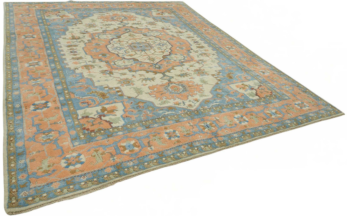 Vamave Somon ve Açık Mavi Madalyon Desenli Uşak Halısı 275x348 cm – genel görünüm