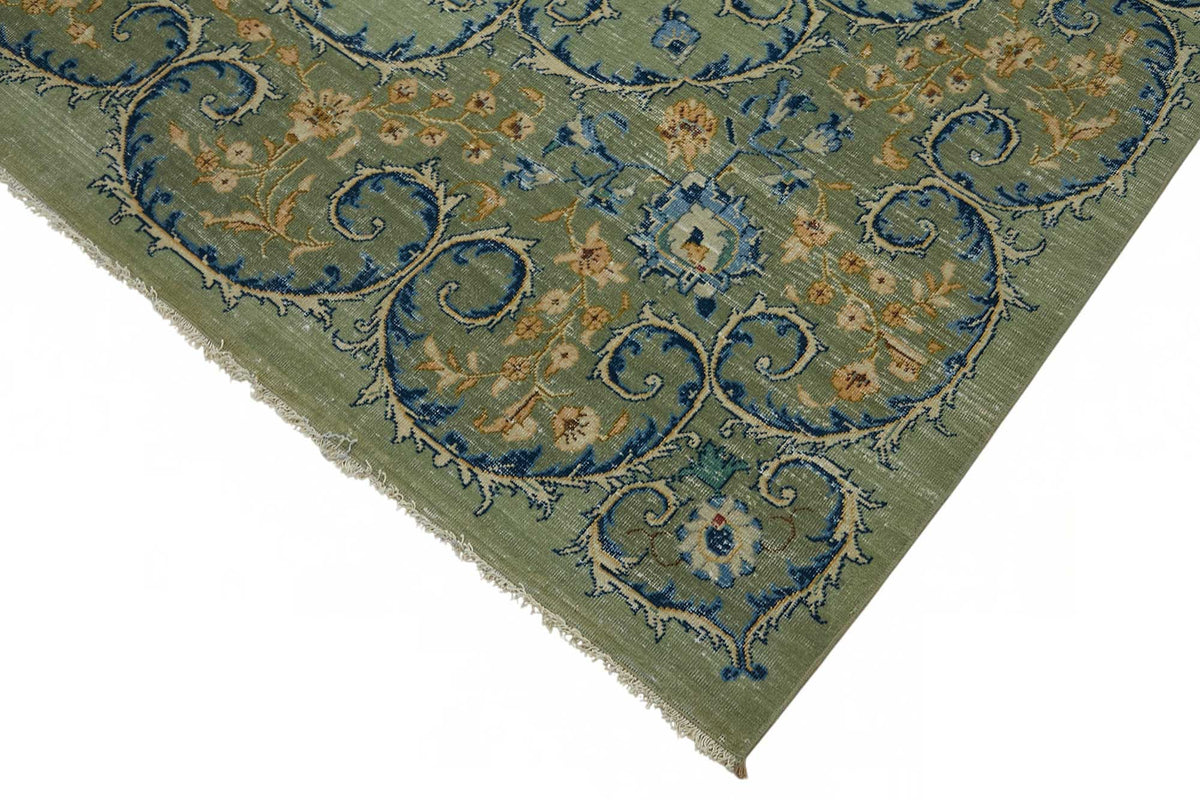 Zelko Madalyon Desenli Overdyed Yeşil Halı 244x350 cm – detay görünümü