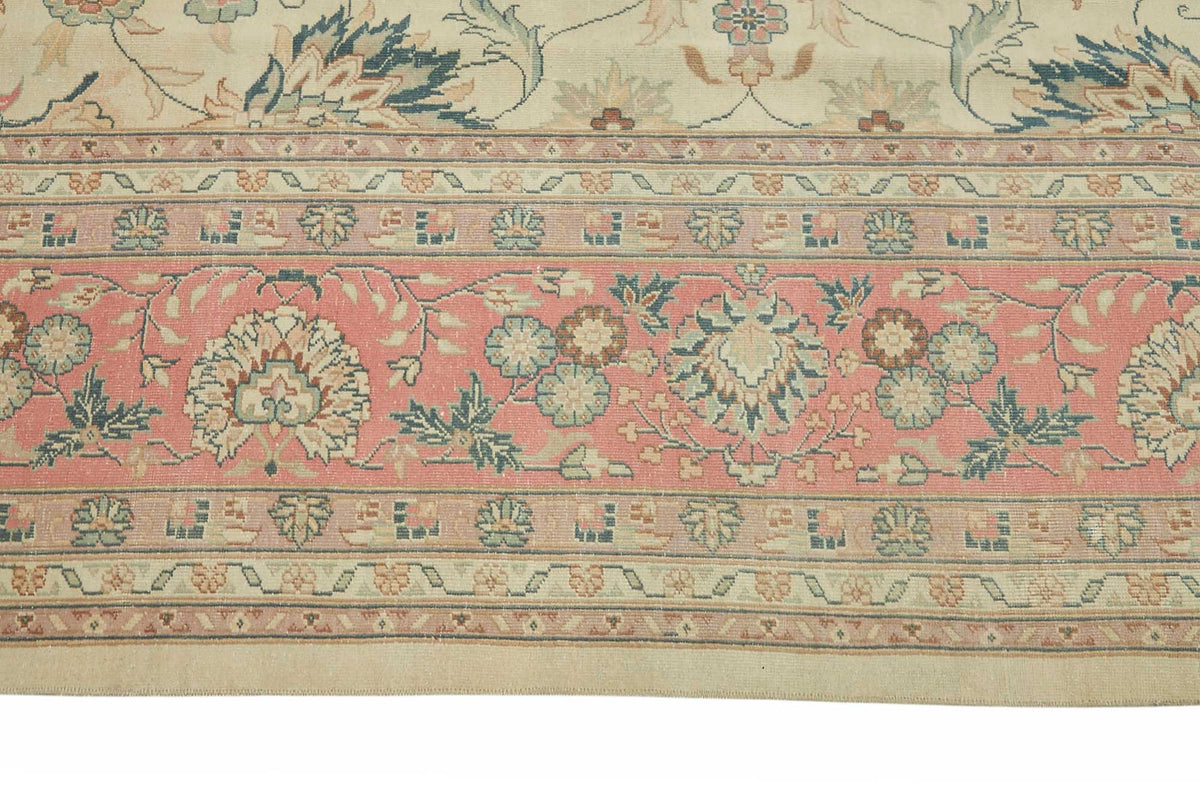 Rusvo Krem Halı Vintage Çiçek Desenli El Dokuma 360x380 cm – farklı açı