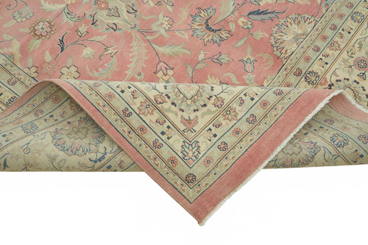 Rusvo Vintage Toz Pembe Halı Çiçek Desenli Kare Formda 360x362 cm – kenar detayı