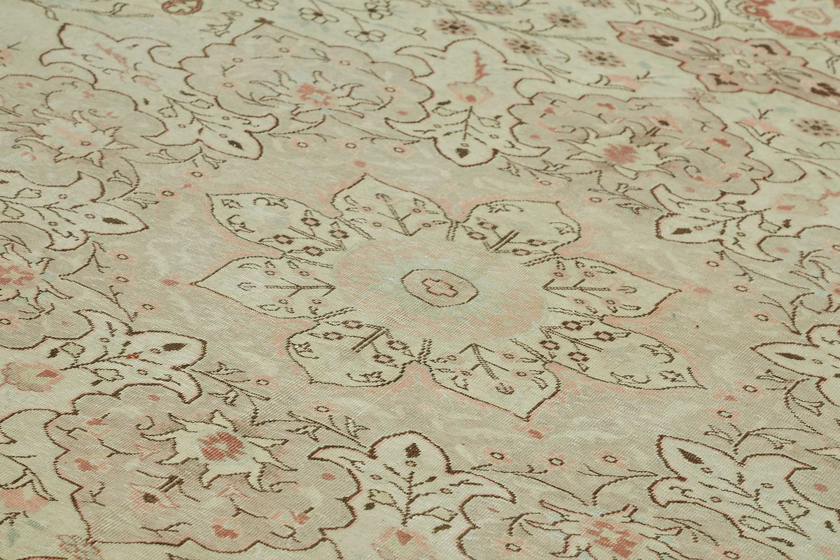 Rusvo Bej Pembe Madalyon Desenli Vintage Düz Dokuma Halı 310x438 cm – mekânda kullanım