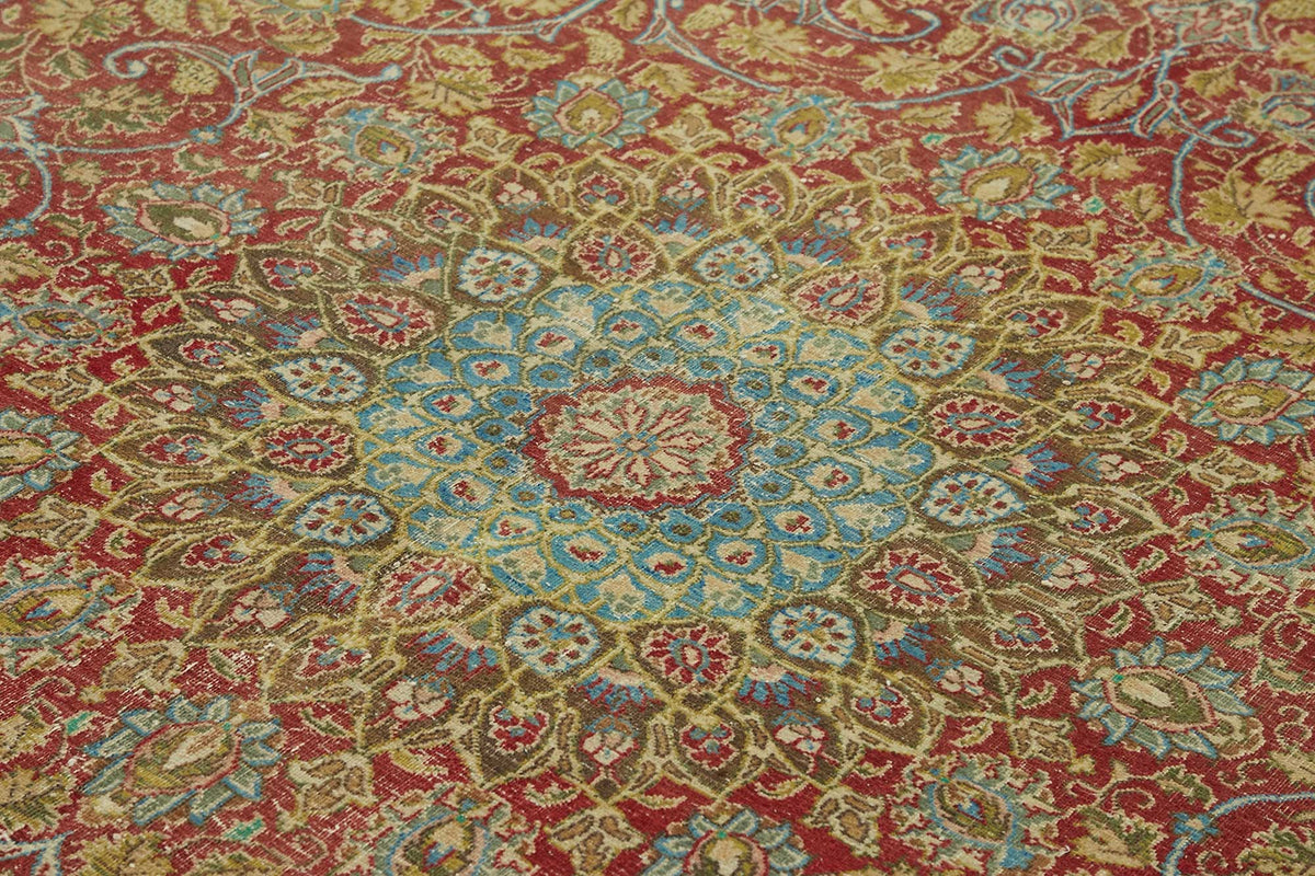 Rusvo Çiçek Desenli Kırmızı Vintage El Dokuma Halı 290x384 cm – mekânda kullanım