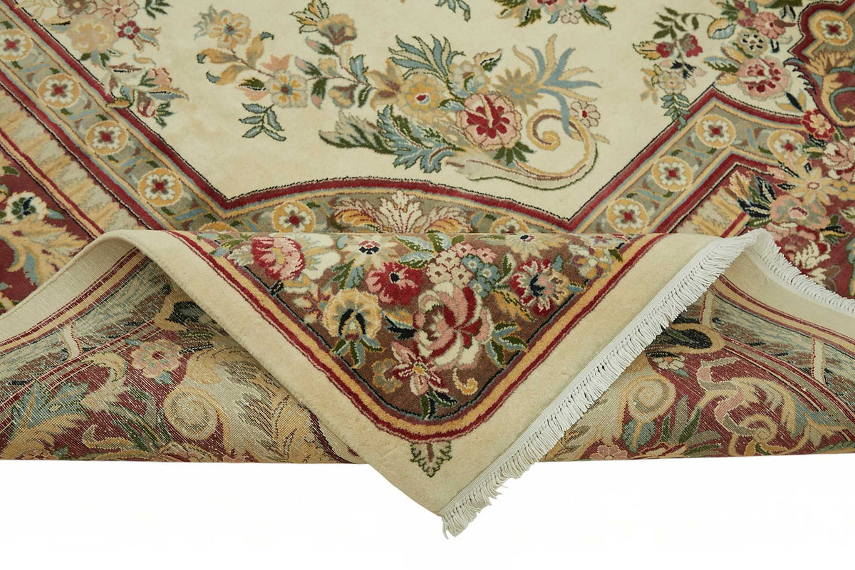 Vamave Uşak Bordo Krem Çiçek Desenli El Dokuma Halı 274x368 cm 49250 – kenar detayı