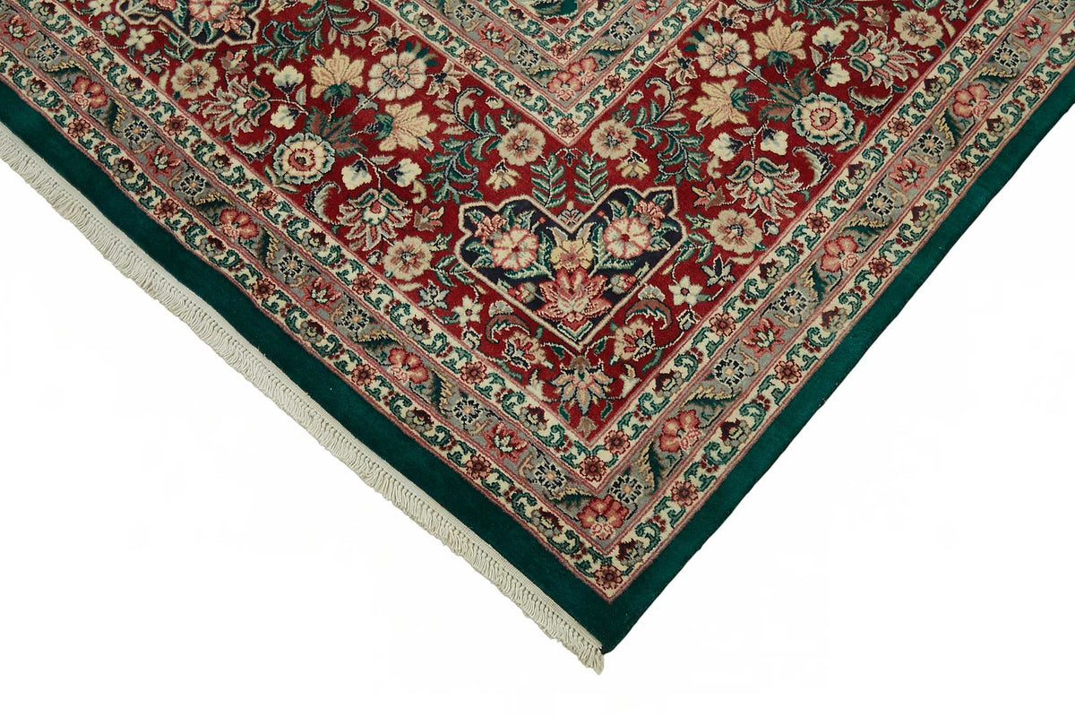 Vamave Koyu Yeşil Çiçekli Yün ve Pamuk Uşak Halısı 305x443 cm – detay görünümü