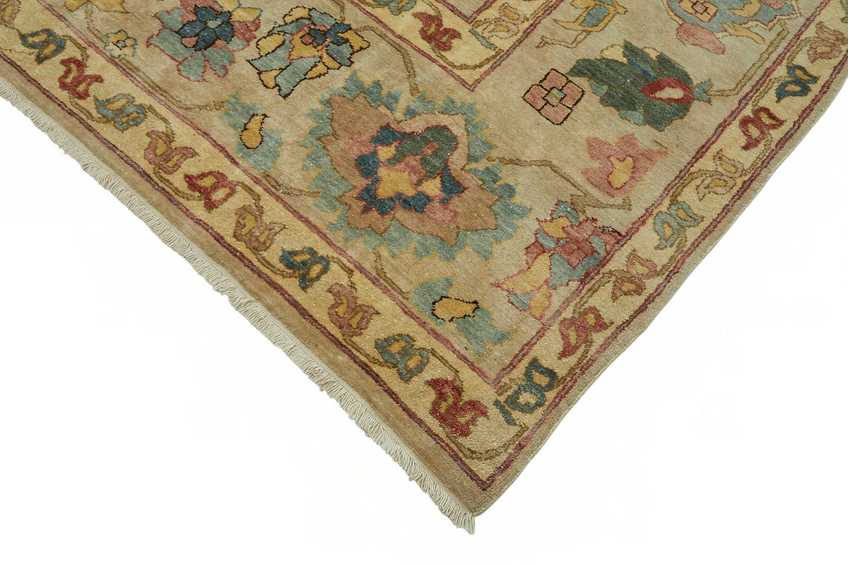 Vamave Vintage Uşak Halı Bej Zeminli Çiçek Desenli 296x428 cm – detay görünümü
