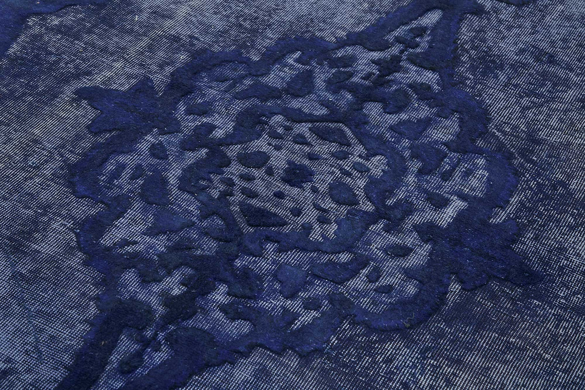 Besko Lacivert Gri Madalyon Desenli Oyma El Dokuma Halı 174x297 cm – mekânda kullanım