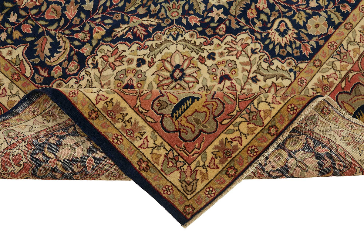 Rusvo Vintage Lacivert Bej Madalyon Desenli El Dokuma Halı 290x395 cm – kenar detayı