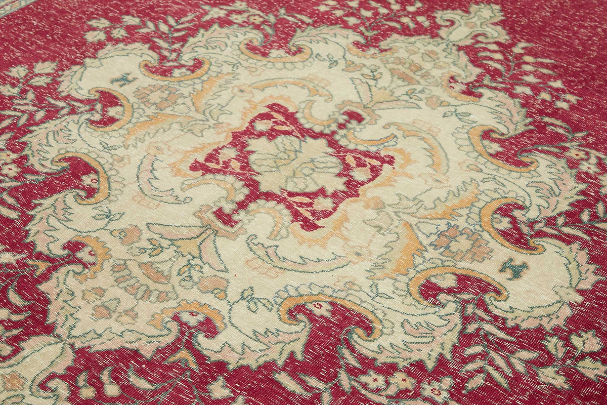 Rusvo Madalyon Desenli Bordo Vintage El Dokuma Halı 244x331 cm 49448 – mekânda kullanım