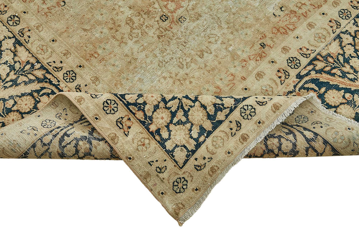 Rusvo Bej Lacivert Madalyon Desenli Yün El Dokuma Halı 262x347 cm – kenar detayı