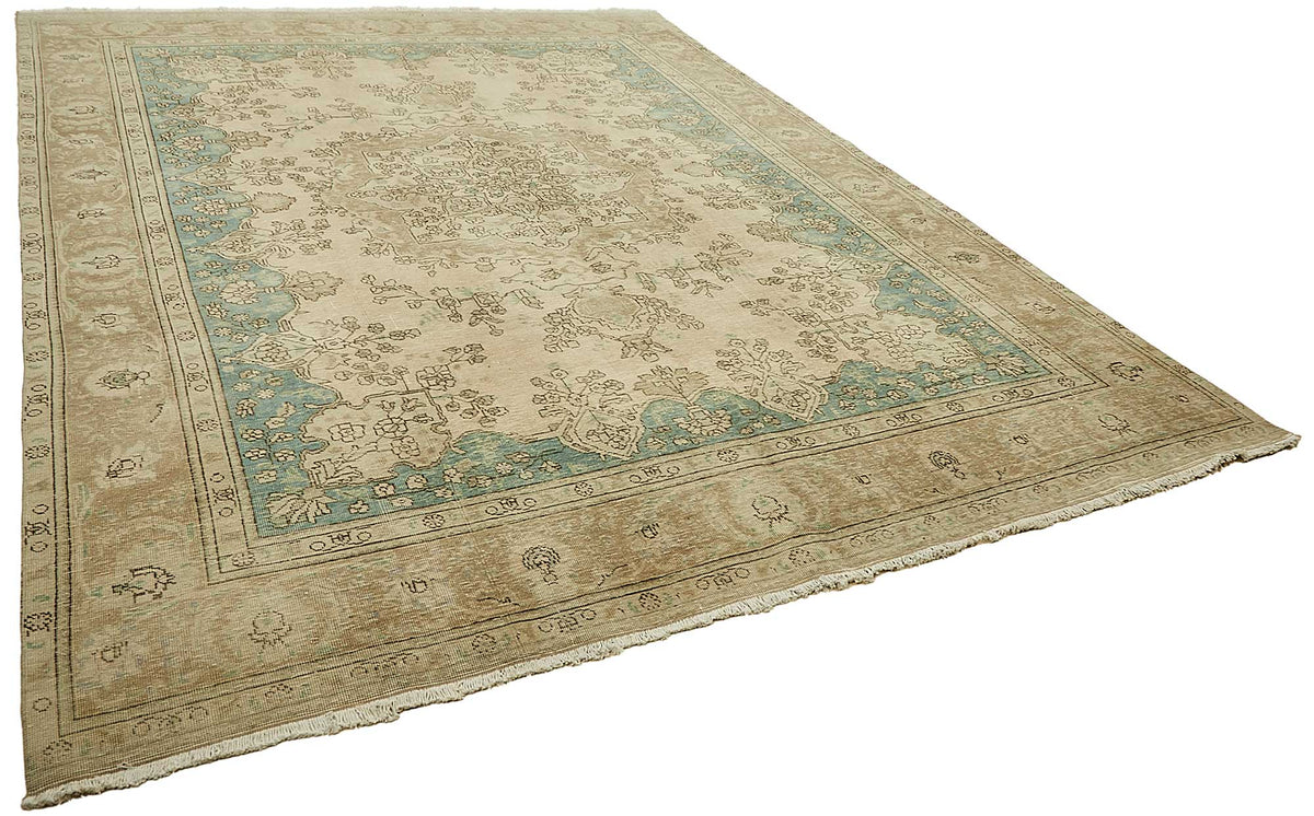 Rusvo Bej Madalyon Desenli Düz Bej Halı Yün Dokuma 293x380 cm – genel görünüm