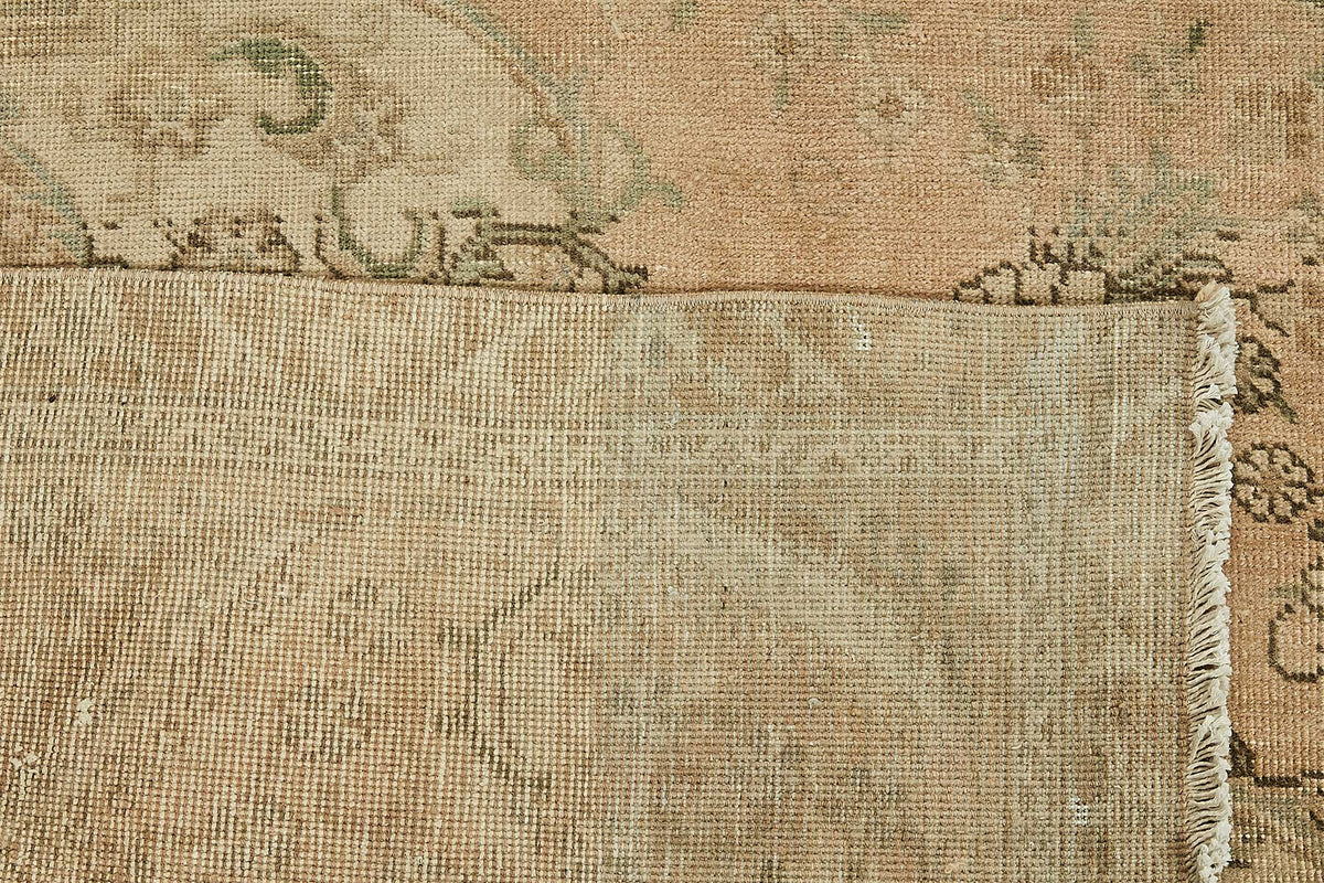 Rusvo Madalyon Desenli Vintage Eskitme Bej Halı 288x386 cm 49470 – arka yüz görünümü