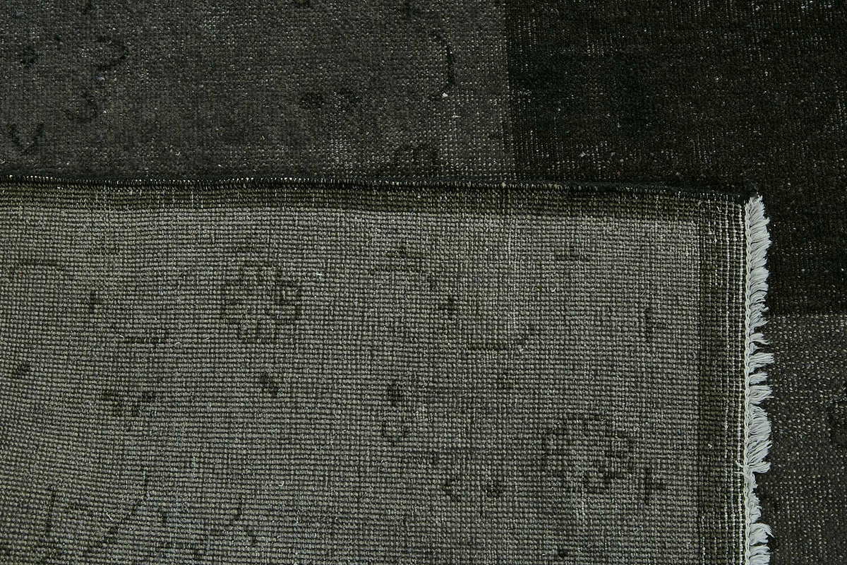 Zelko Antrasit Gri Geometrik Modern El Dokuma Halı 420x442 cm – arka yüz görünümü