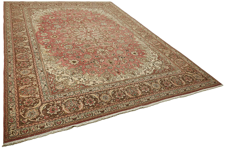 Rusvo Vintage Kırmızı Madalyon Desenli El Dokuma Halı 247x350 cm – genel görünüm