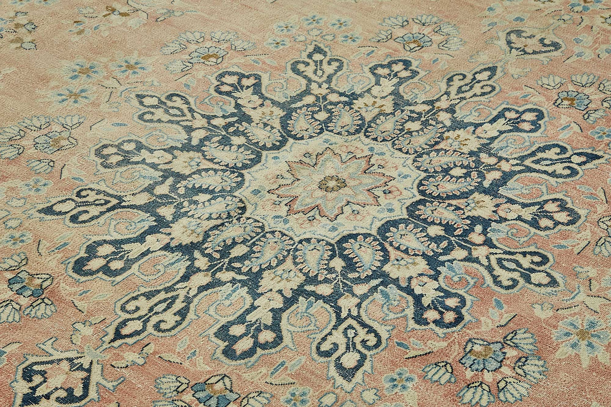 Rusvo Vintage Pembe Madalyonlu Düz Dokuma Halı 293x396 cm 49711 – mekânda kullanım