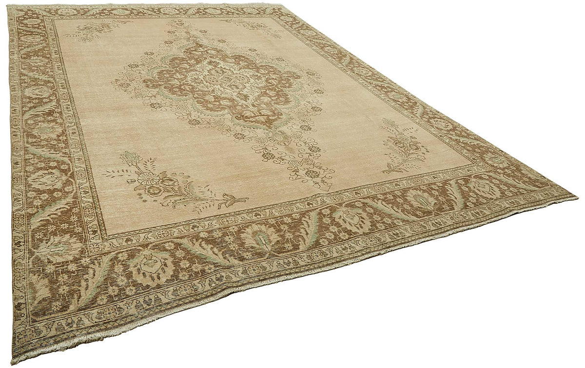 Rusvo Bej Kahverengi Madalyon Desenli Vintage El Dokuma Halı 283x385 cm – genel görünüm