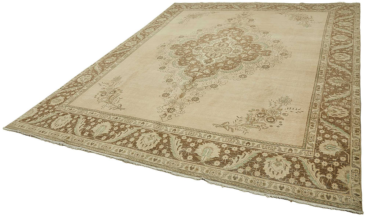 Rusvo Bej Kahverengi Madalyon Desenli Vintage El Dokuma Halı 283x385 cm – doku yakın çekim