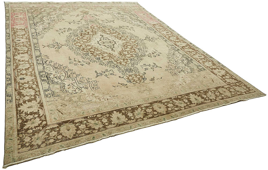 Rusvo Bej Kahverengi Madalyon Desenli Vintage Yün El Dokuma Halı 285x383 cm – genel görünüm