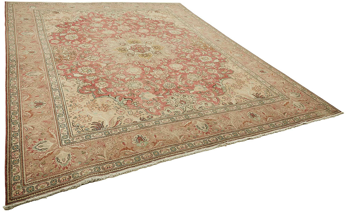 Rusvo Vintage Kırmızı Bej Madalyon Desenli El Dokuma Halı 304x376 cm – genel görünüm