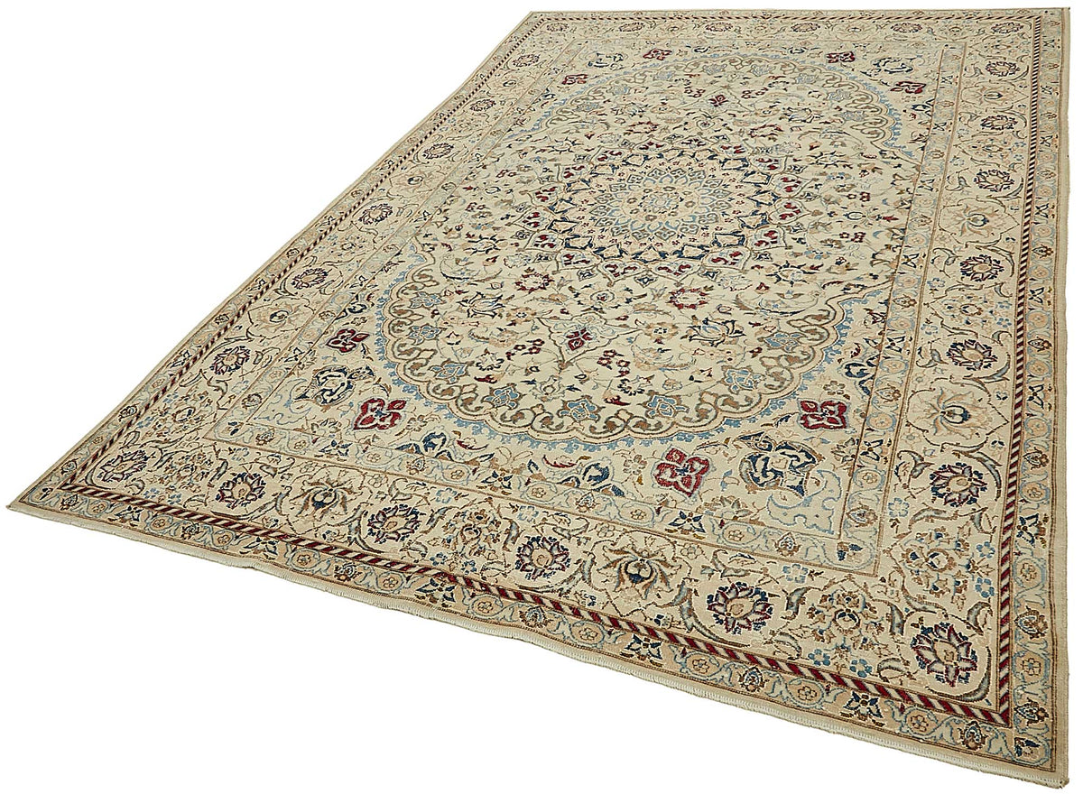 Rusvo Bej Lacivert Madalyon Göbek Desenli El Dokuma Halı 200x300 cm – doku yakın çekim