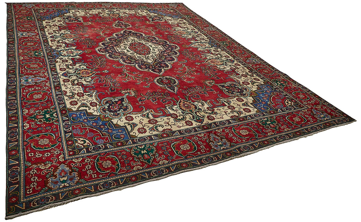 Rusvo Kırmızı Bej Madalyon Desenli Yün El Dokuma Halı 300x390 cm – genel görünüm