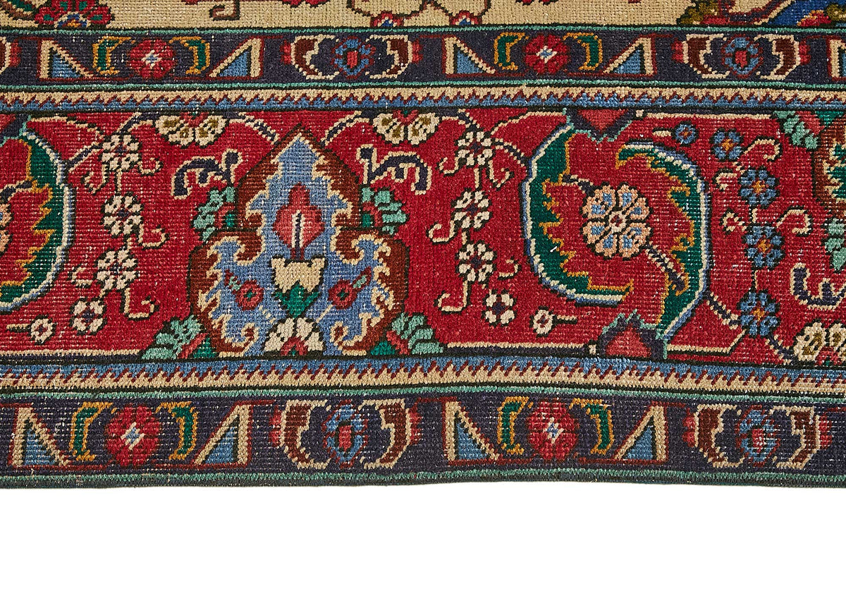 Rusvo Kırmızı Bej Madalyon Desenli Yün El Dokuma Halı 300x390 cm – farklı açı