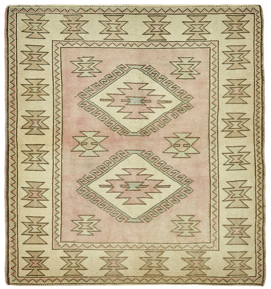Gekro Geometrik Desenli Vintage Toz Pembe Halı 120x134 cm 49775