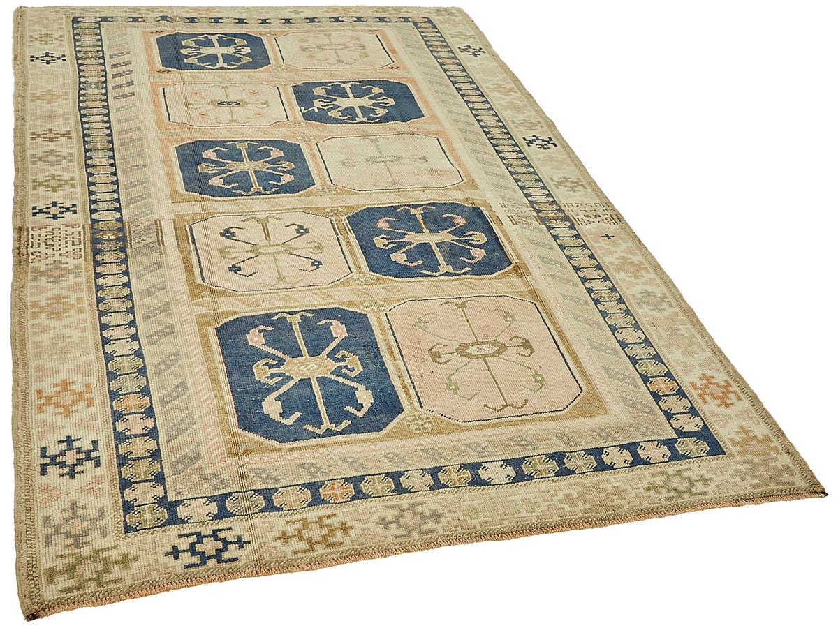 Kavale Bej Lacivert Madalyon Desenli Yün El Dokuma Halı 167x250 cm – genel görünüm