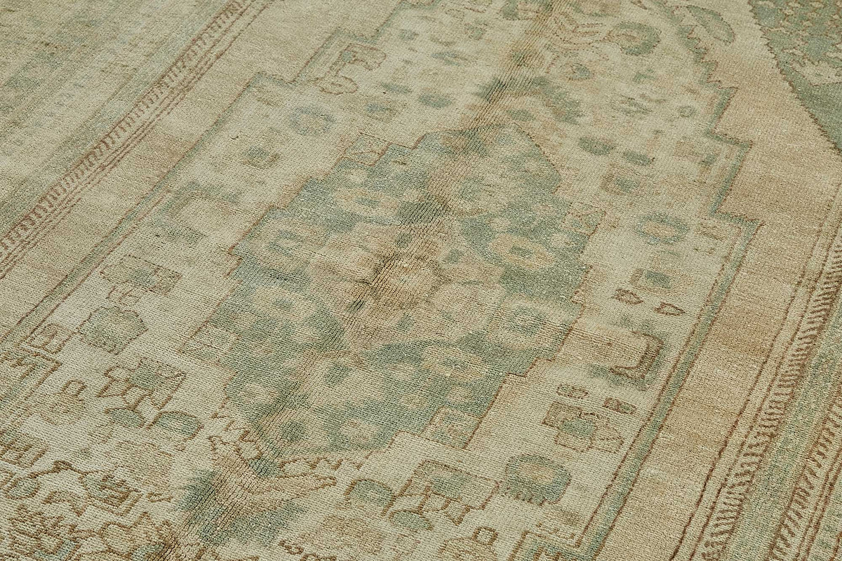 Kavale Anadolu Halısı Bej Mavi Madalyon Desenli Vintage 162x300 cm – mekânda kullanım