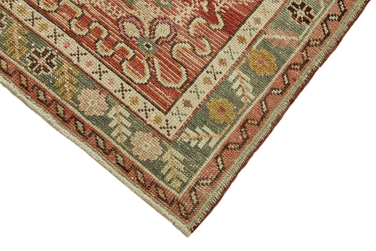 Gekro Kırmızı Madalyon Desenli Yün ve Pamuk Etnik Halı 85x161 cm – detay görünümü