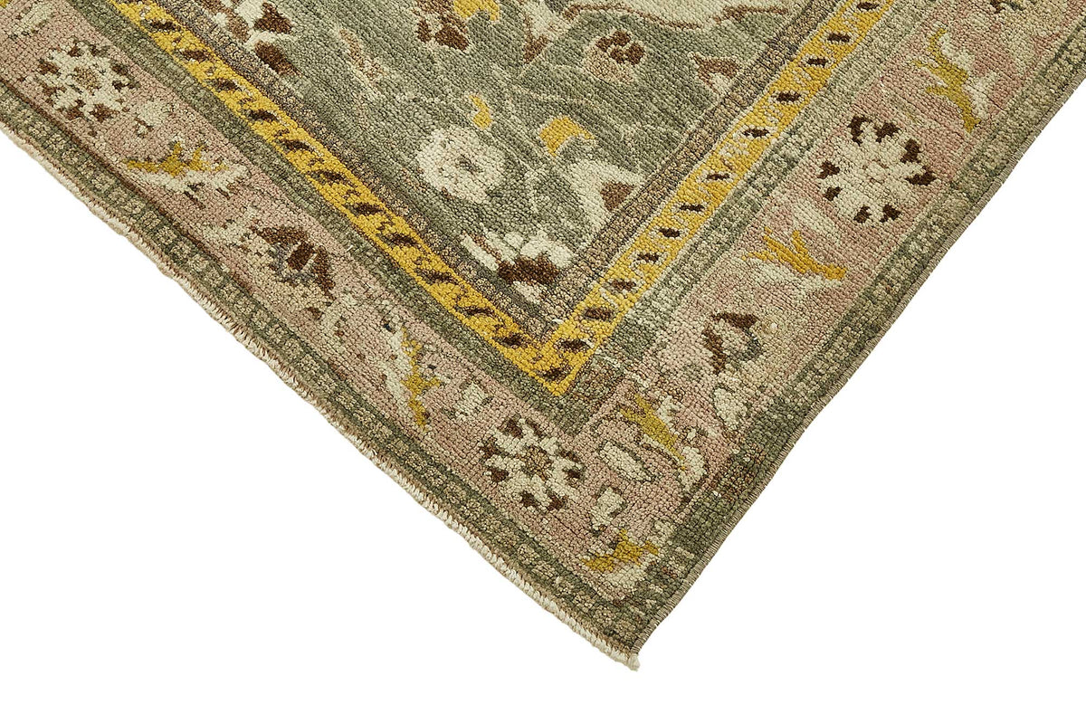 Gekro Kırmızı Dokuma Madalyon Desenli Anadolu Halısı 134x187 cm – detay görünümü