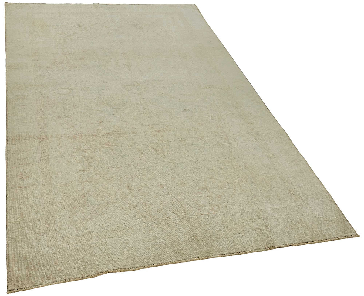 Gekro Madalyon Desenli Bej Krem El Dokuma Anadolu Halısı 136x210 cm – genel görünüm