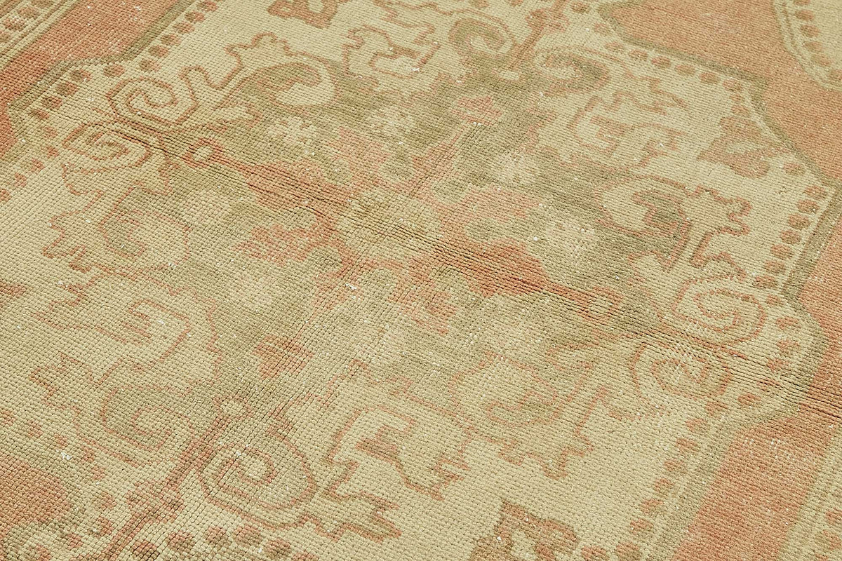 Gekro Vintage Pembe Madalyon Desenli El Dokuma Halı 130x228 cm 49832 – mekânda kullanım