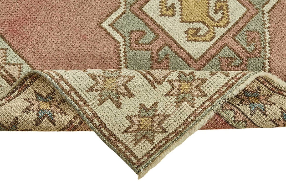 Gekro Gümüş Pembe Geometrik Desenli Etnik El Dokuma Halı 96x137 cm – kenar detayı