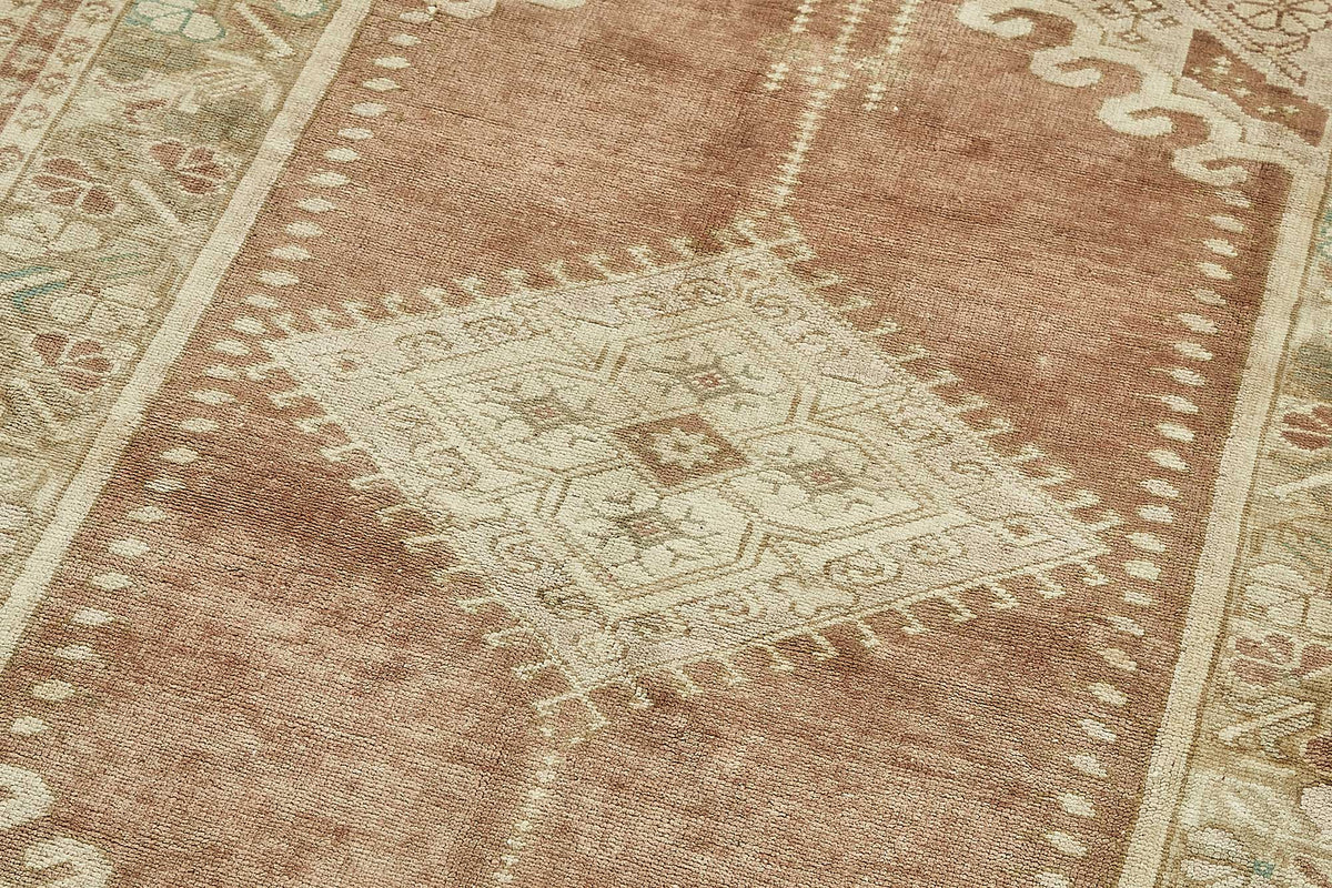 Gekro Kahverengi Bej Geometrik Desenli El Dokuma Halı 121x184 cm – mekânda kullanım
