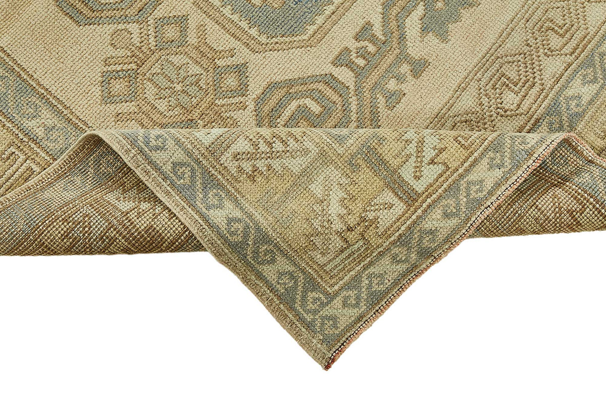 Kavale Bej Gri Geometrik Desenli Etnik El Dokuma Halı 134x263 cm – kenar detayı