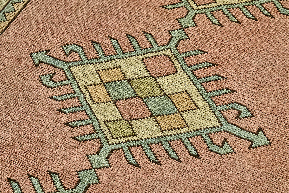 Gekro Gümüş Halı, Geometrik Madalyon Desenli Vintage 124x190 cm 49850 – mekânda kullanım