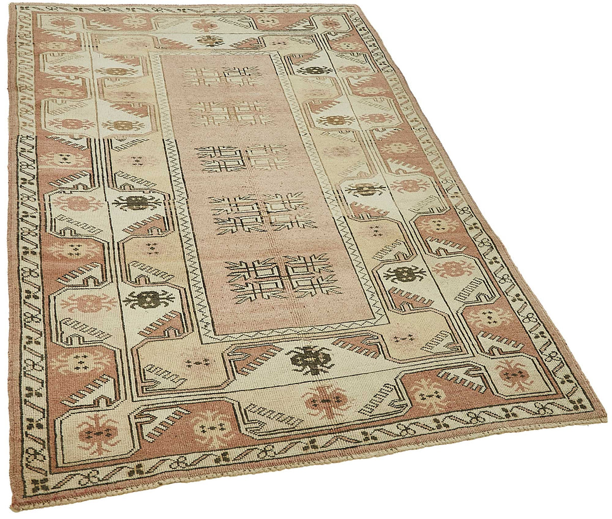 Gekro Bej Zeminli Kırmızı Geometrik Desenli Yün Halı 126x194 cm – genel görünüm
