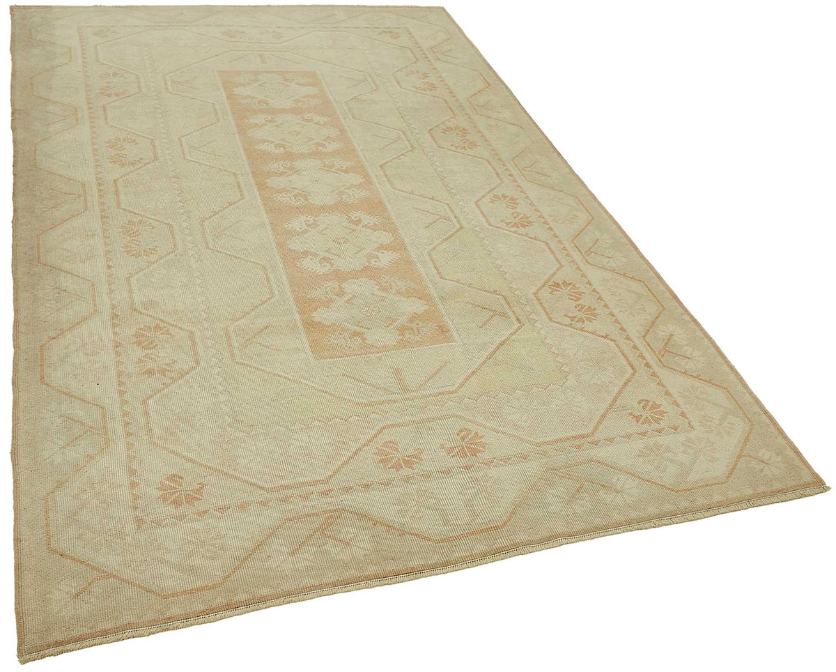 Tapis Kavale vintage beige à motifs géométriques, tissé à la main 160x240 cm – vue d'ensemble