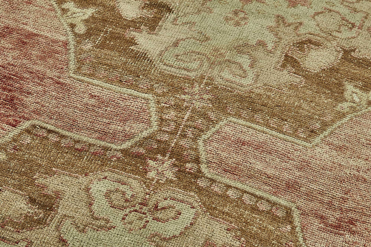 Gekro Kahverengi Bej Madalyon Desenli Vintage Yün Halı 100x180 cm – mekânda kullanım